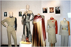 Un esempio di alcune divise e costumi usati per Spazio 1999!
